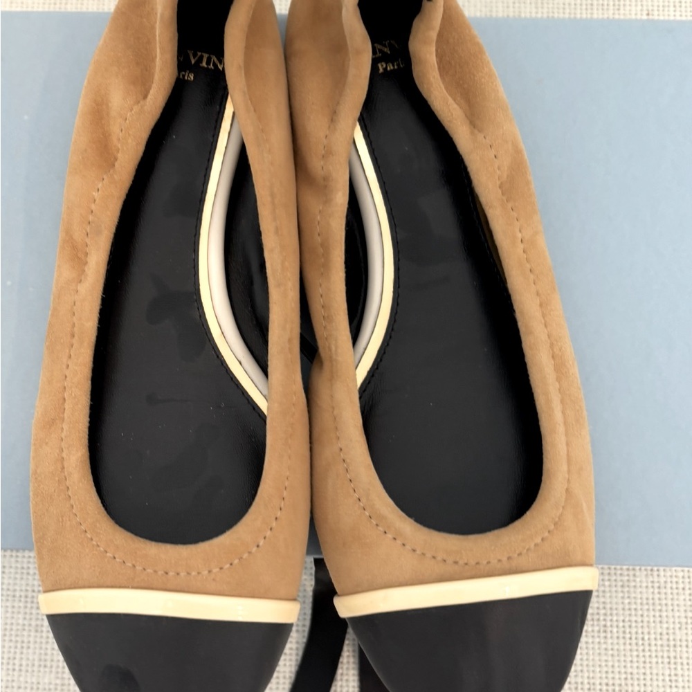 Elegant Tan and Black Women's Ballet Flats